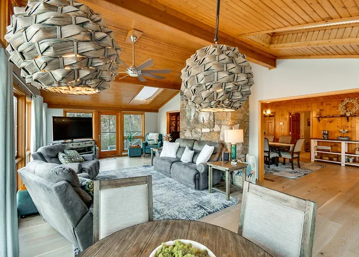 Hot Tub & Lakefront Deck: Cabin On Lake Lure