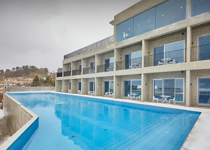 Jeju NuevePoolvilla Aewol