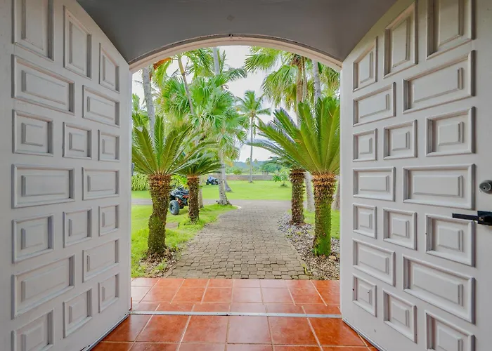 Palm House - Luxury Villa - Samana - Ocean Front