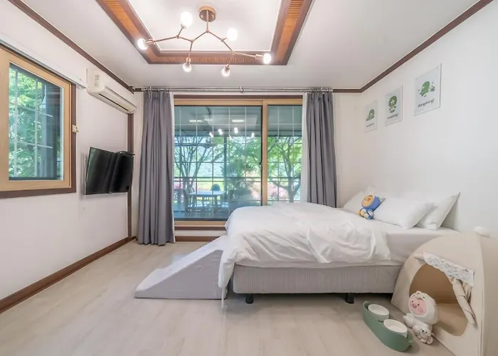 Pocheon Luxjay Pet Pension