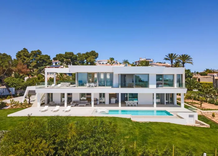 Global Villa Halcon Al Mar 9403