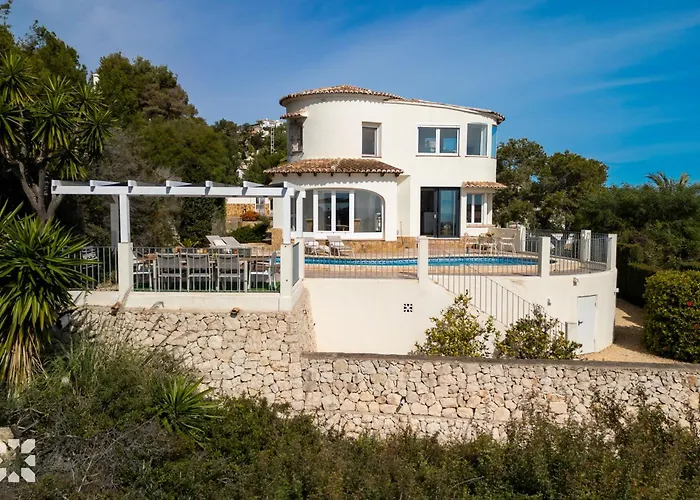 Villa Begonia By Abahana Villas