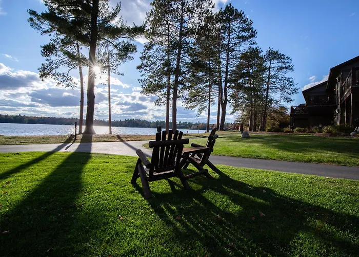 2 Bed Condo On Duck Lake In Eagle River
