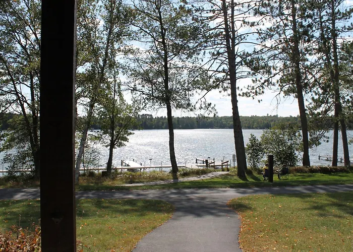 2 Bedroom Condo, Duck Lake Lower