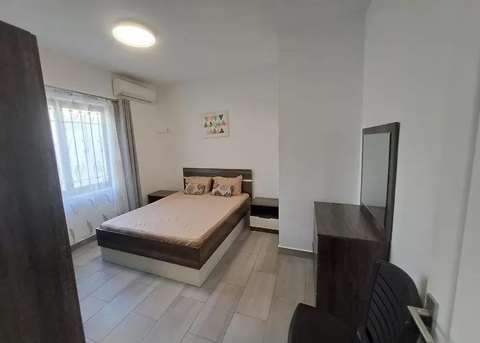 Stunning 4-Beds Villa With Pool Flic En Flac