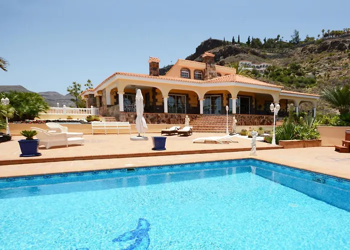 Villa Monte Leon
