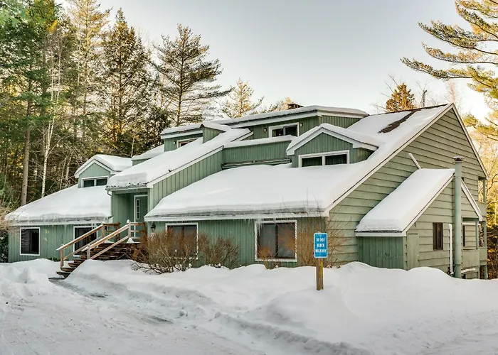 Inviting Bartlett Condo: 1 Mi To Attitash Mountain