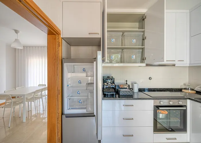 Vila Privada: Central Suites Arouca