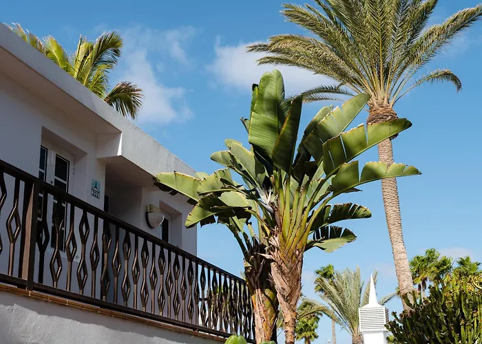 Plus Fariones Apartamentos