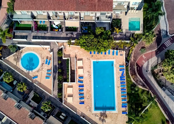 Sea View I Pool I Private Garage I Wi-Fi I Wine L Coffee