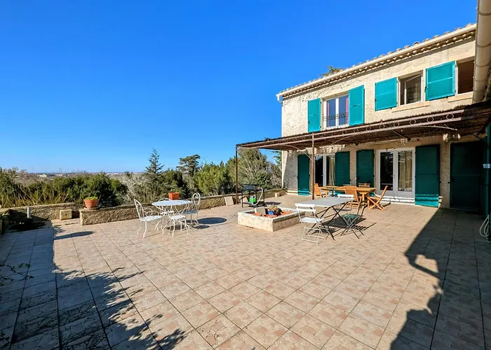 Les Calades - Piscine, Parc, Parking