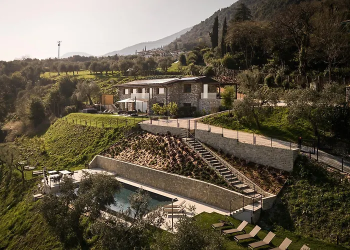 Colago Private Villas Lake Garda