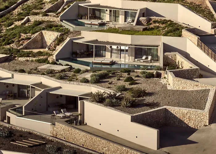 Yoma Cove Suites
