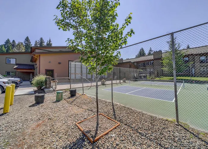 Happy Hideaway - Aspen Village Condo W Seasonal Pool, Close To Lake, Park, Golf, And Downtown