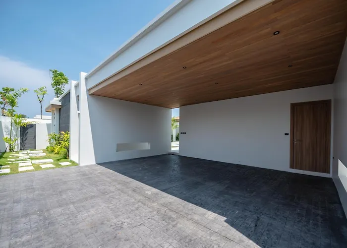 Mouana Breeze Mai Khao 5-Bedroom Pool Villa 9914