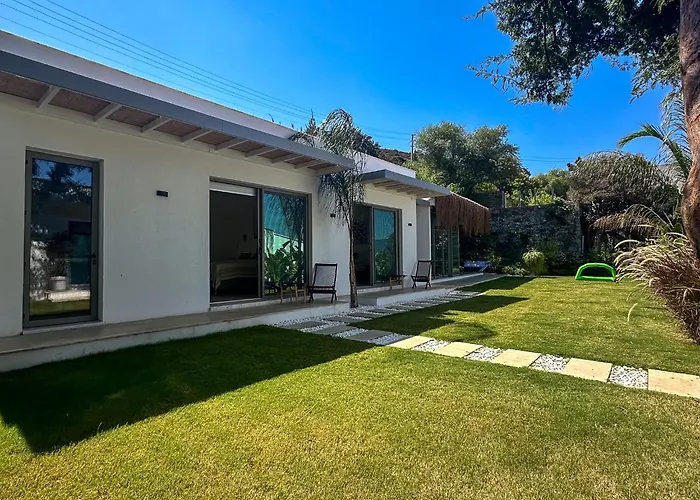 The Sunset Pavilion - Pool & 6Br