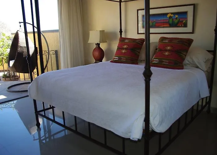 Luxury Cabo San Lucas Villa With Two Pools, Great For Large Groups