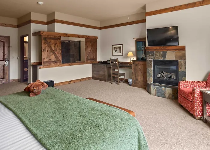 Lodge At Whitefish Lake