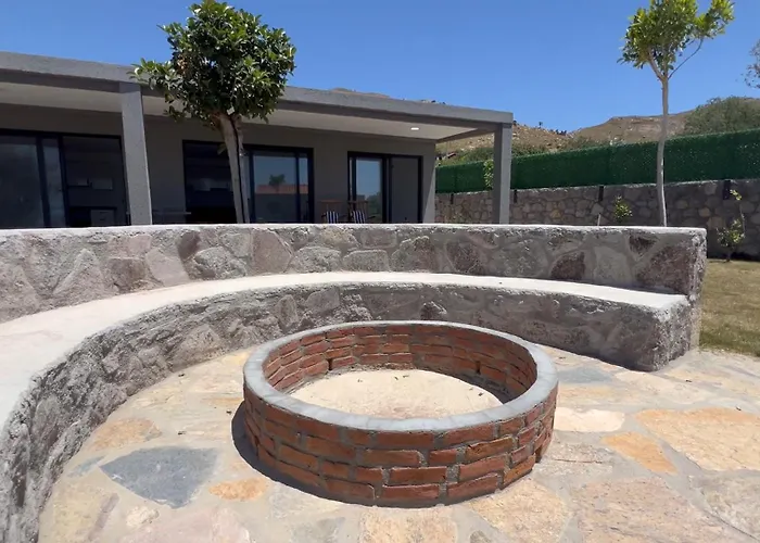 Guemuesluek Uemit Villa