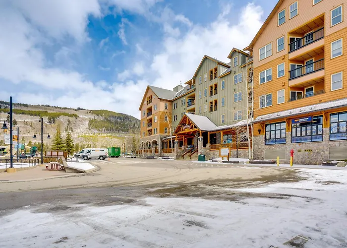 Ski-In/Out Condo W/ Hot Tub Access In Keystone!