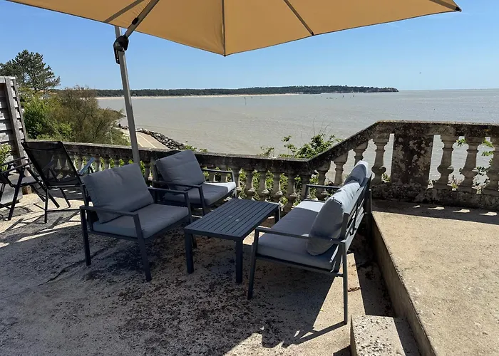 Hôtel accueillant les animaux: Villa Tousvents