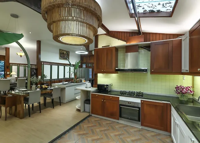 Luxury Hannah Villas