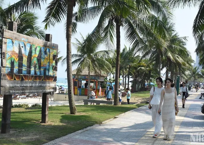 Nhat Villa 5Br Full Ac Near My Khue Beach Western Town