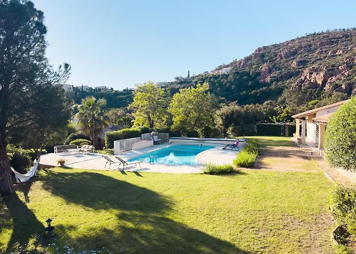 Exclusive Authentic Riviera Villa - Private Pool, Pétanque Court, Panoramic Mediterranean Sea&Estérel Mountain Views