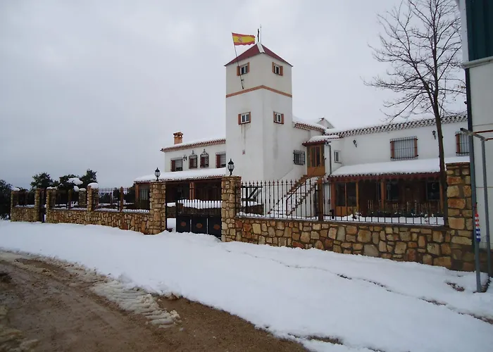 Villa Cerro Moreno - Casa Completa en Finca Privada con Piscina cerca de las Lagunas de Ruidera