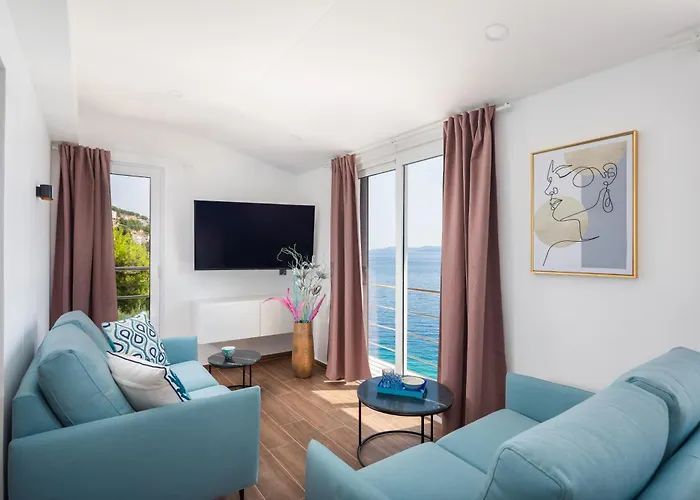 Duplex Laurentis - Private Pool - Beachfront - Newly Built