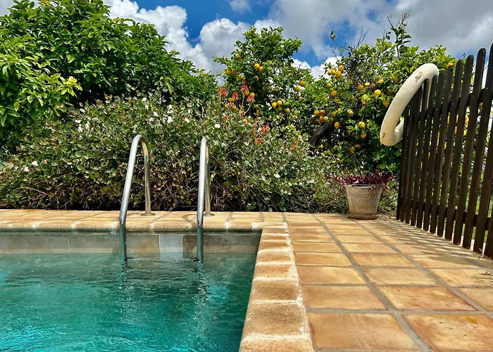 Authentic Sicilian Charm, Pool, Sea View, Wi-Fi & Parking
