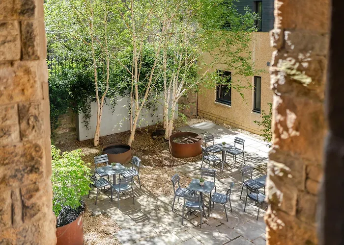 3 sterren hotel: Grove House Hotel