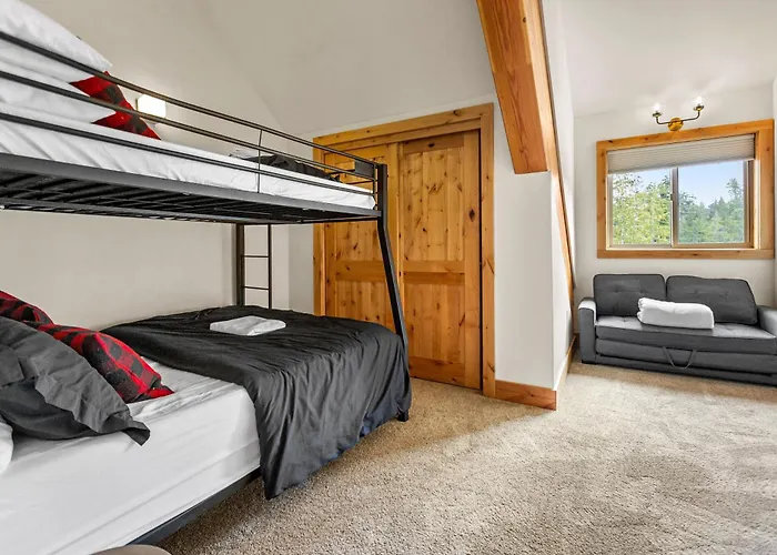 The Clyde - Your Cozy & Luxurious Mt Hood Retreat