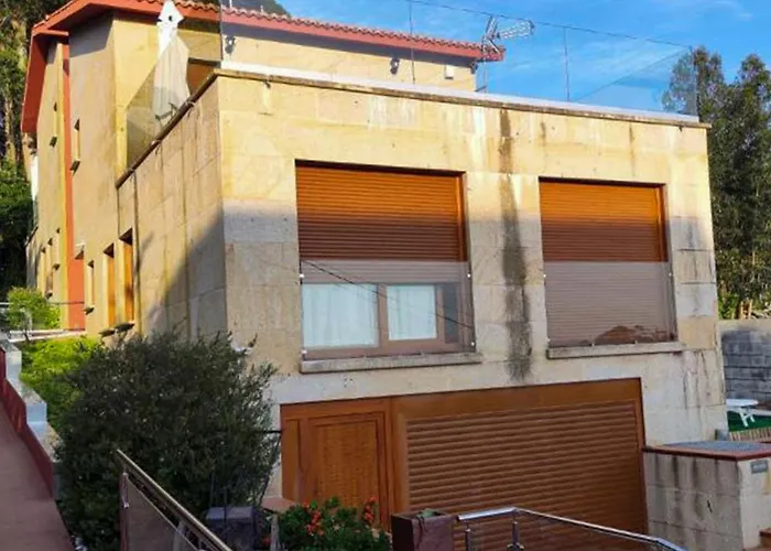 Hotel cerca del colegio: Top Sanxenxo 3000