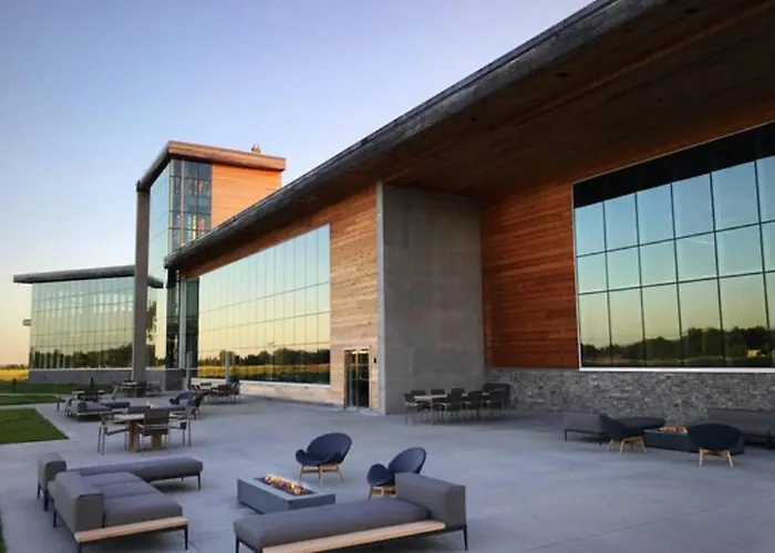 The Bluegrass Grand Estate: Bourbon Trail Luxury