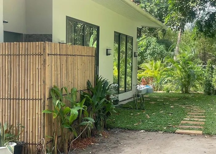 Yang Naa Tree Villa