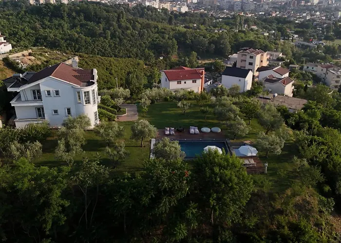 Villa Kamila