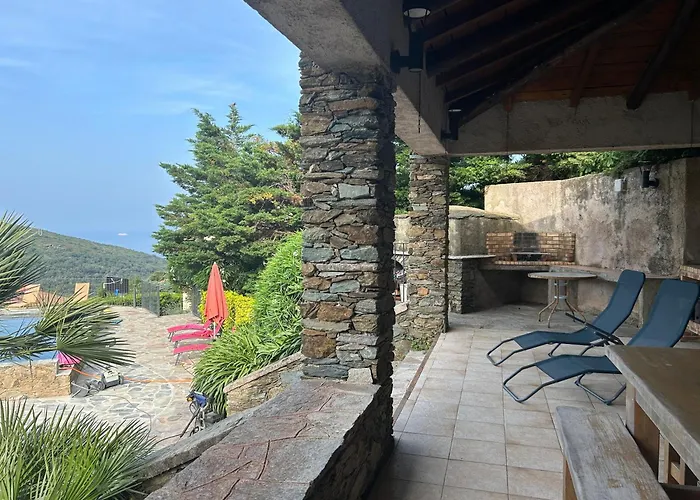 Vacances De Reve Vue Mer Et Montagne