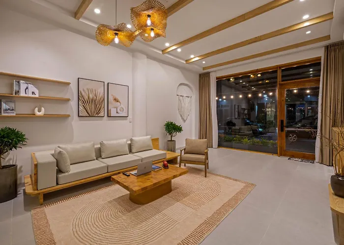 Serenity Villa - Near My Khe Beach & City Center By The Key