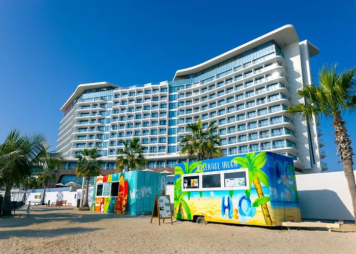 Hampton By Hilton Marjan Island