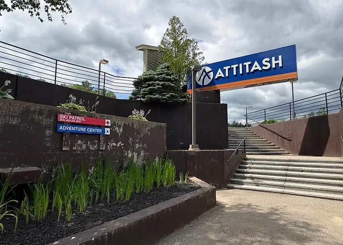 Attitash Townhouse: Ac, Pool, Storyland, Saco River