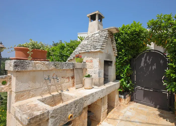 Trulli del Carrubo by Apulia Hospitality