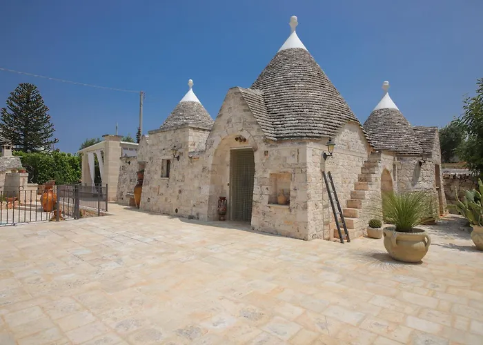Trulli del Carrubo by Apulia Hospitality