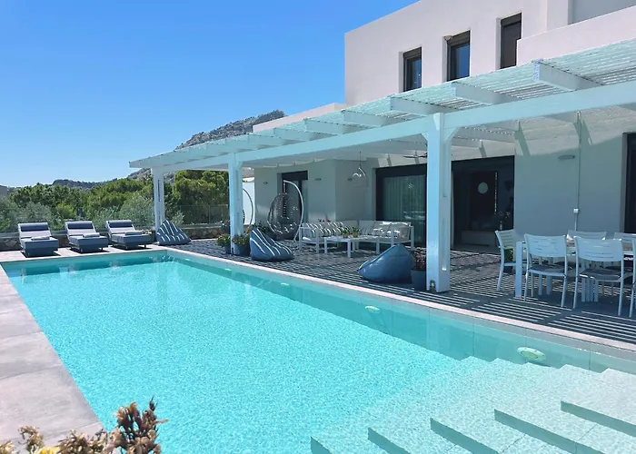 Solis Lindos Villa