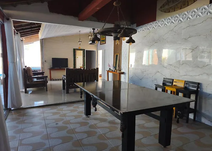 Casa c piscina matinhos S Etiene