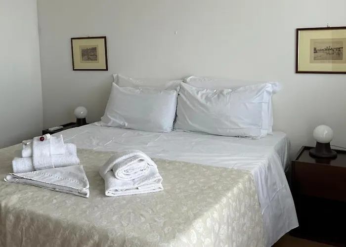 VILLA SETTANTA Lago di Garda - Heated Pool on request