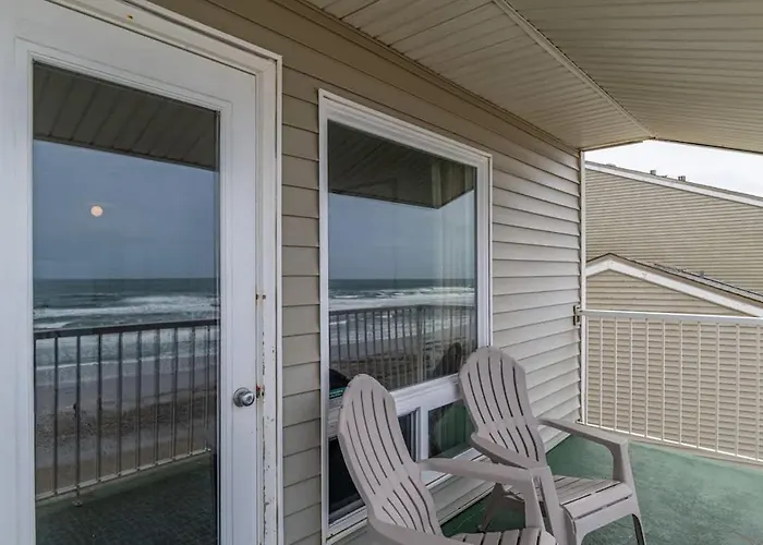 Beachfront Suite With Ocean View Full Kitchen Pool & Hot Tub Access