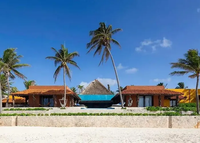 Beachfront Xaman Ha Villa 3 With 11 Bedrooms!