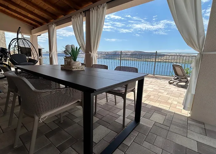 Villa Kamia - Luxury Seaview Villa With Private Heated Pool