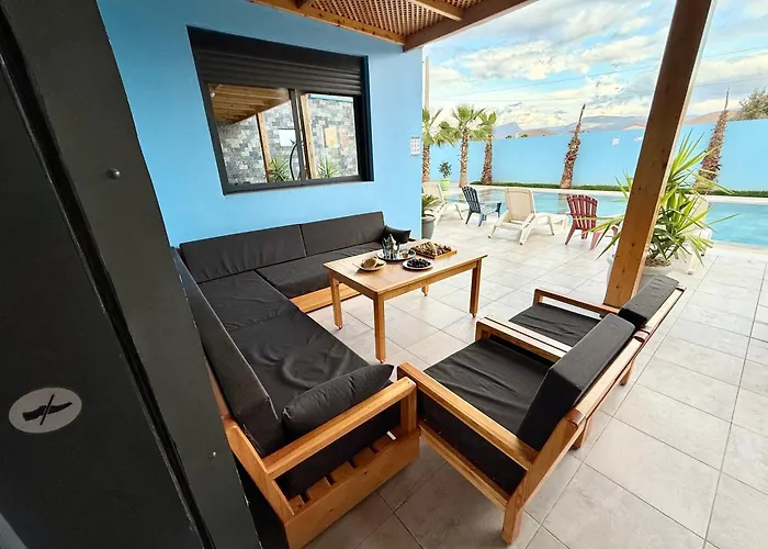 Villa Berkane Piscine Privée, Jacuzzi&Villa Entière Sans Vis-à-Vis